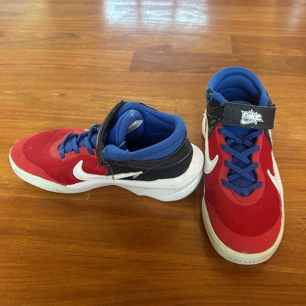 Nike shoes